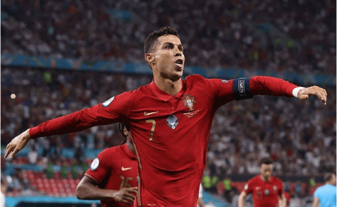 曼城战平曼联,C罗乌龙送礼法甲的简单介绍 曼城战平曼联,C罗乌龙送礼法甲的简单介绍