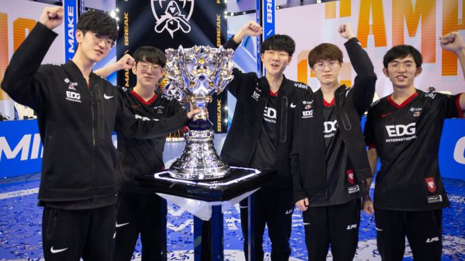 华体会登陆-TES横扫EDG，Viper团战一打五成都决赛之夜2:0（广州）